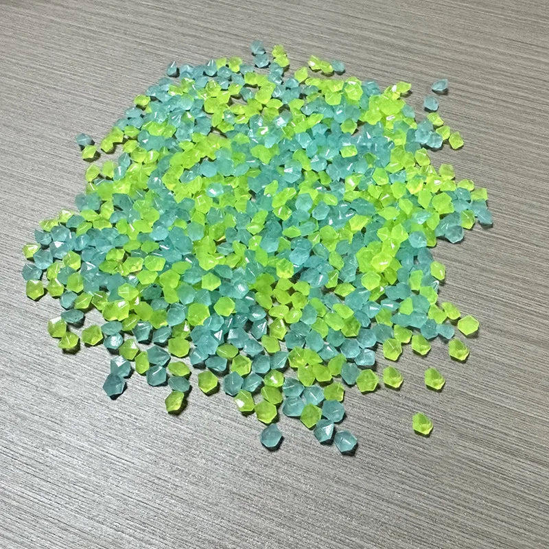 1000pcs Glow-in-the-Dark Mini Pebbles (3–5mm) – Luminous Resin Stones for Garden Paths, Home Decor, Outdoor Landscaping, Aquariums & Fish Tanks