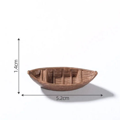 Mini Floating Boat Figurine – Resin Micro Landscape Ornament for Aquariums, Bonsai & DIY Terrarium Decoration