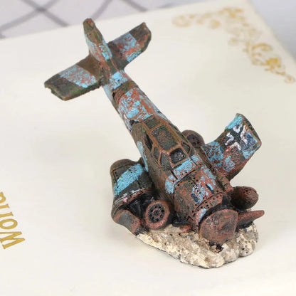 Mini Resin Airplane Wreck Aquarium Ornament – Vintage Plane Decor for Fish Tank Landscapes