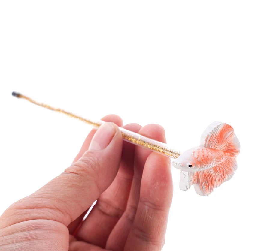 Resin Fighting Fish Training Stick – Interactive Betta Tail Exercise Ornament