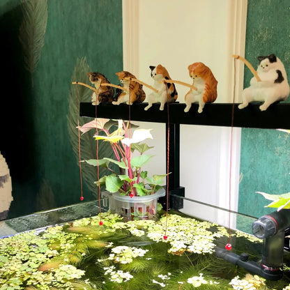 Cute Fishing Cat Aquarium Ornament – Mini Decorative Figurine for Aquascaping, Micro-Landscapes & DIY Tank Decor