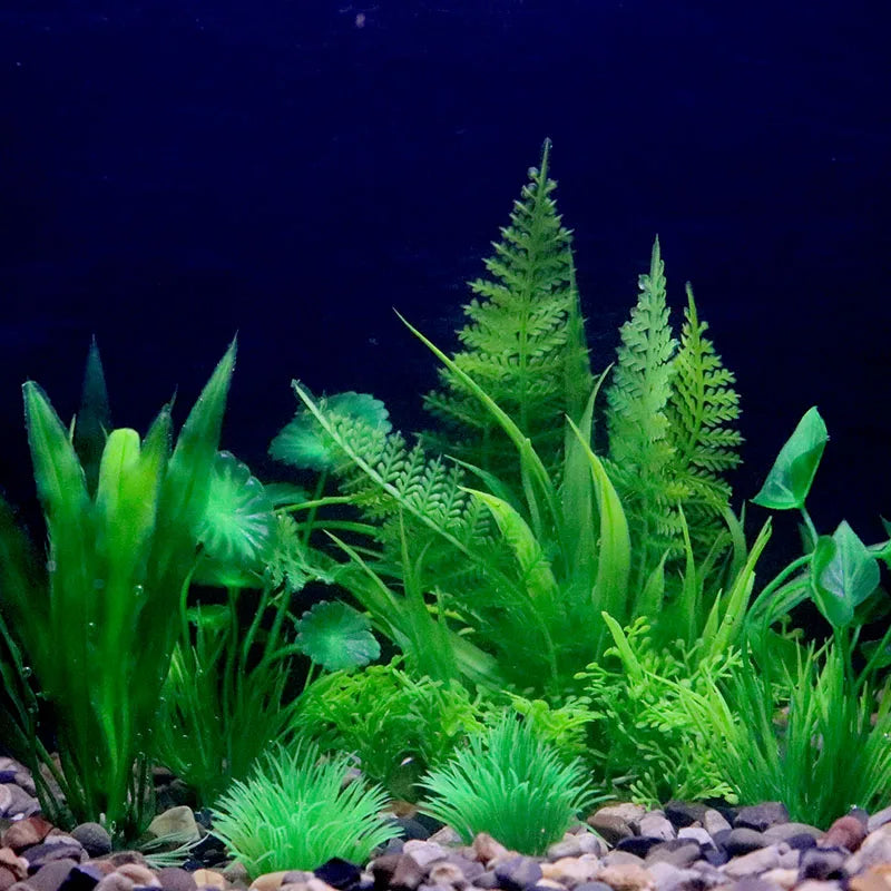 Artificial Underwater Aquarium Plant – Plastic Aquatic Shrub with Resin Base for Fish Tank Decoration