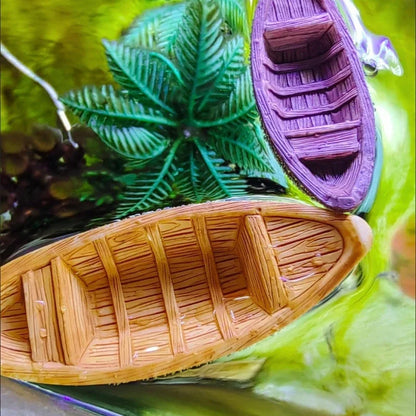Mini Floating Boat Figurine – Resin Micro Landscape Ornament for Aquariums, Bonsai & DIY Terrarium Decoration