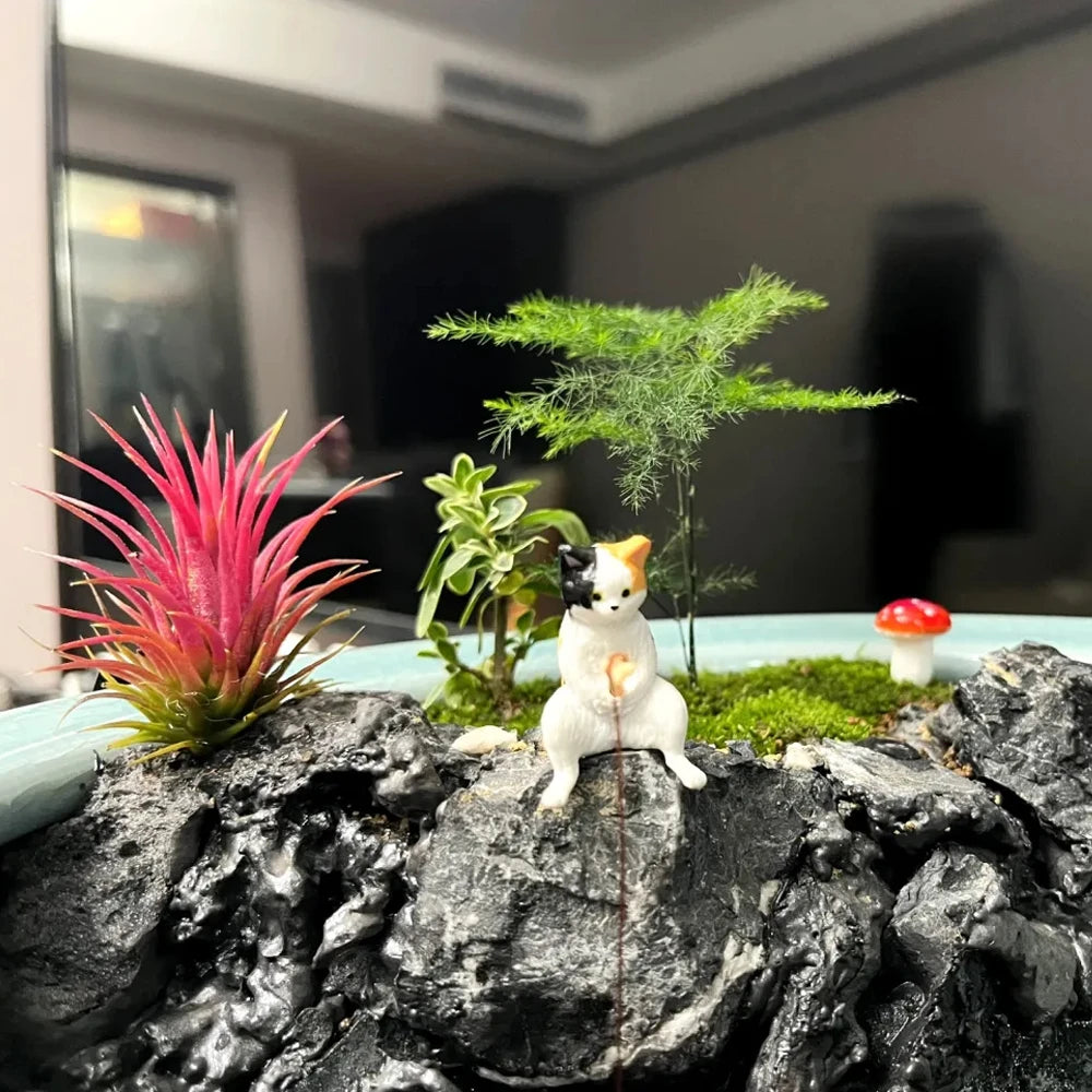 Cute Fishing Cat Aquarium Ornament – Mini Decorative Figurine for Aquascaping, Micro-Landscapes & DIY Tank Decor