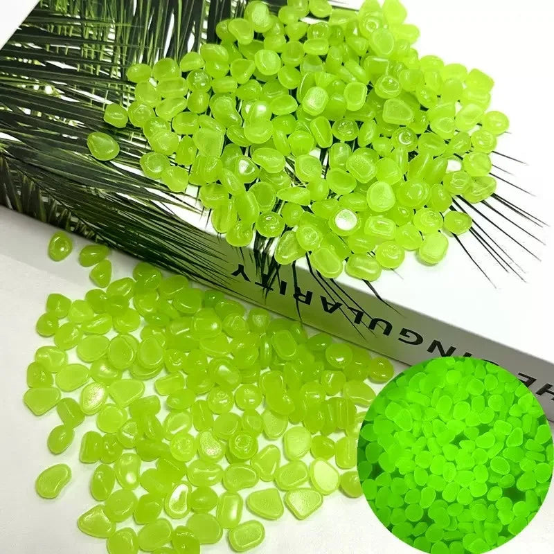 Glow-in-the-Dark Garden Pebbles – 3–5mm Luminous Decorative Stones for Aquarium, Pathways, and DIY Landscaping (100–500pcs)