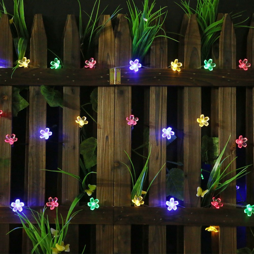 Solar Powered LED Flower String Lights for Outdoor Garden and Pond Decoration